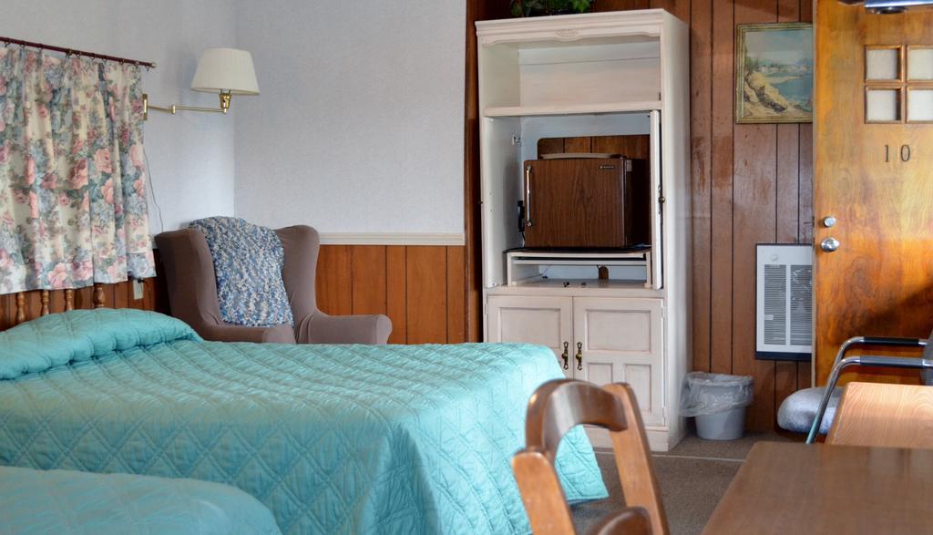 Chamber Lane Motel Round Lake Ruang foto